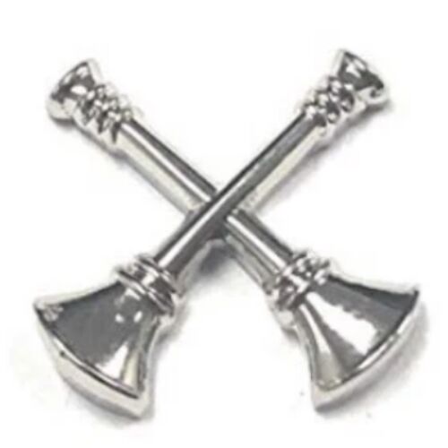 Blackinton Two Crossed Bugles Batallion Chief Collar Insignia  Thumbnail