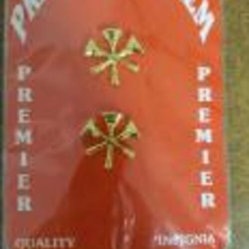 Premier Emblem Bugles triple crossed gold collar pin Thumbnail